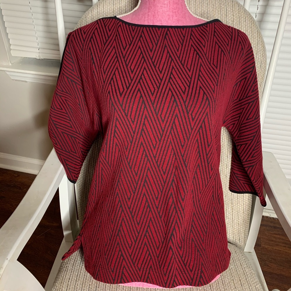 🖤❤️CHEERFUL CHICO’s RED/BLACK 3/4 SLEEVE BLOUSE